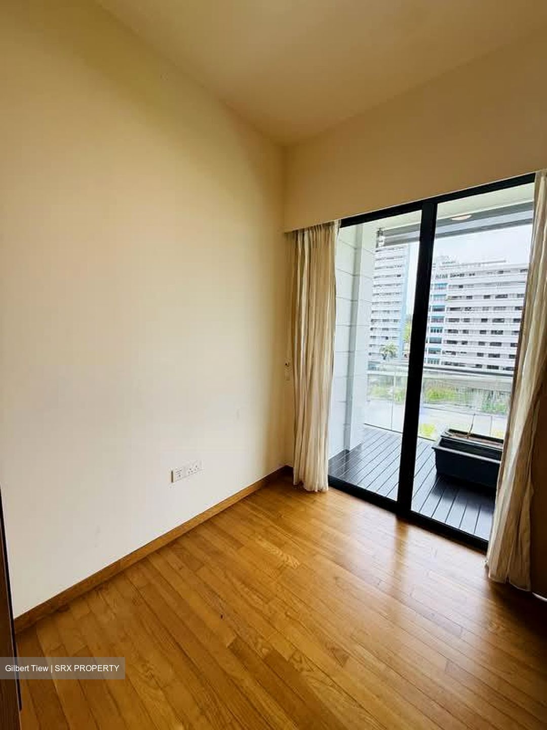 Seventy Saint Patrick's (D15), Condominium #533388001